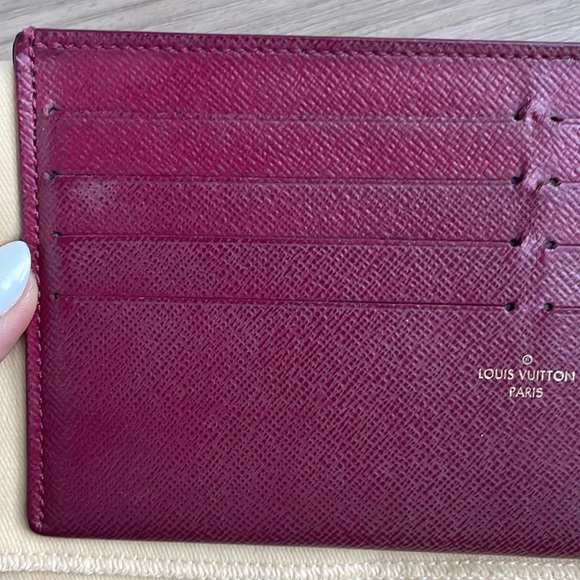 Louis Vuitton 8-Slot Card Wallet - Picture 7 of 10